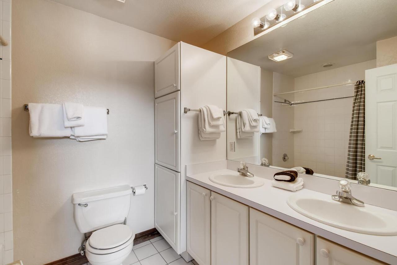 Pinecreek #F - 3 Bedroom - Close To Town - Shuttle To Slopes - Pool And Hot Tub Access Breckenridge Exteriér fotografie