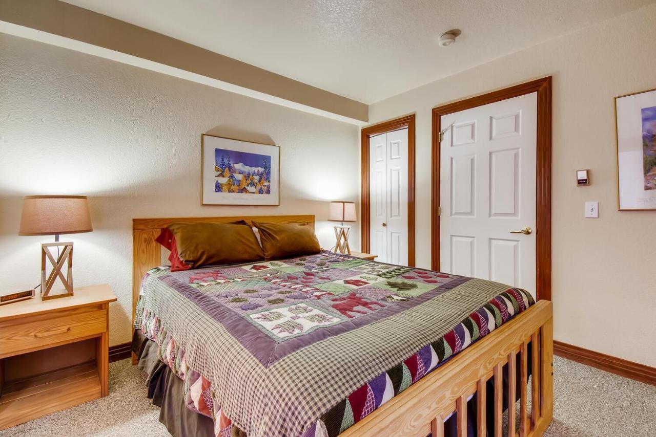 Pinecreek #F - 3 Bedroom - Close To Town - Shuttle To Slopes - Pool And Hot Tub Access Breckenridge Exteriér fotografie
